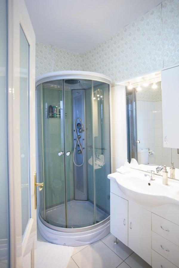 Vila Rosa Vukovar Bed and Breakfast Esterno foto
